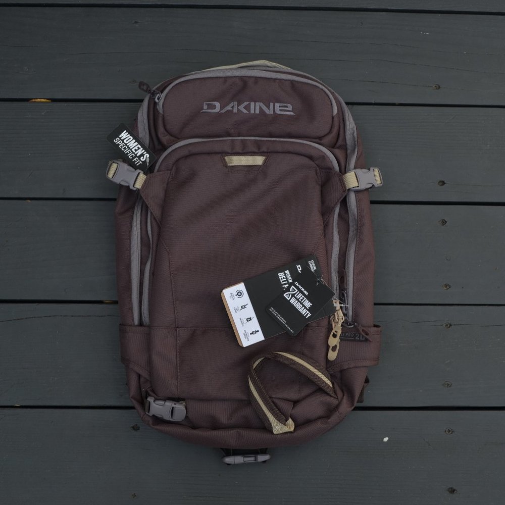 Dakine Women's HELI PRO 20L Backpack